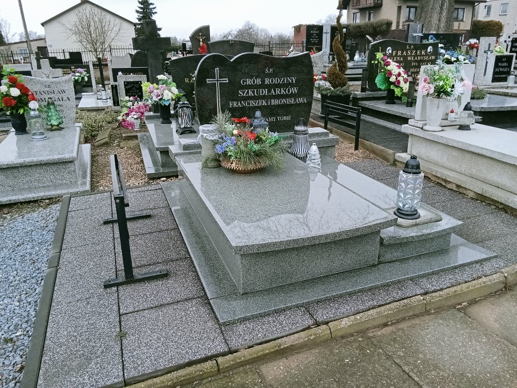 Grób Bronisława Szkudlarek